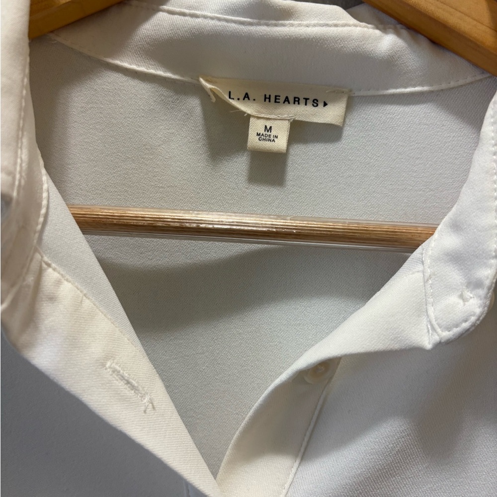 La Hearts Classic White Button-Down Shirt - Picture 2 of 4